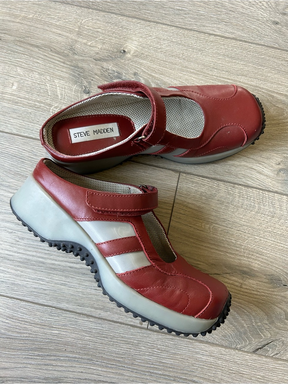 Steve Madden Bing Red Leather Mary Jane Mule Shoes Size 7.5